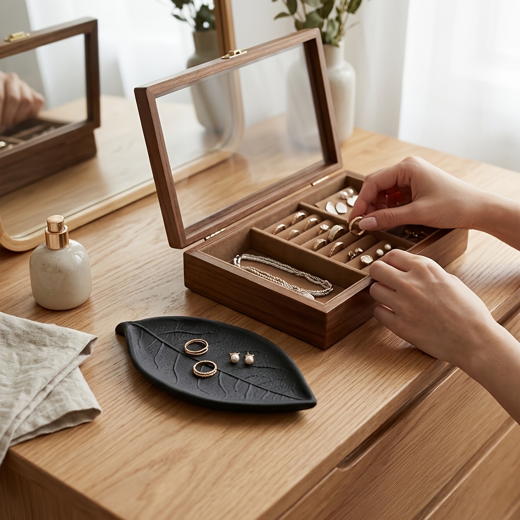 Tempat Perhiasan Daun 3D Minim - Jewelry Making Desk ulasan dan harga